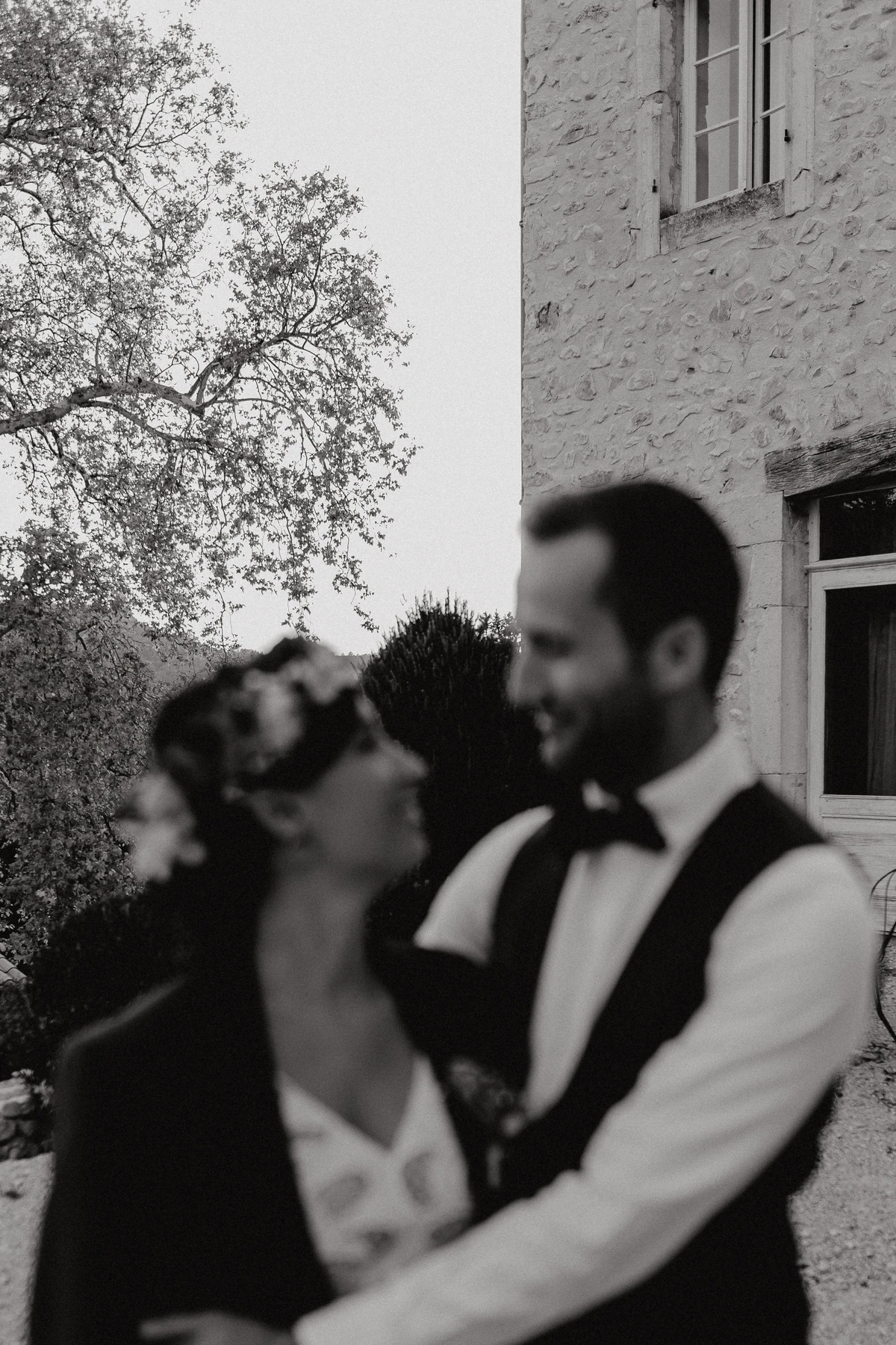 La mariée souriante - Lucy + Romain