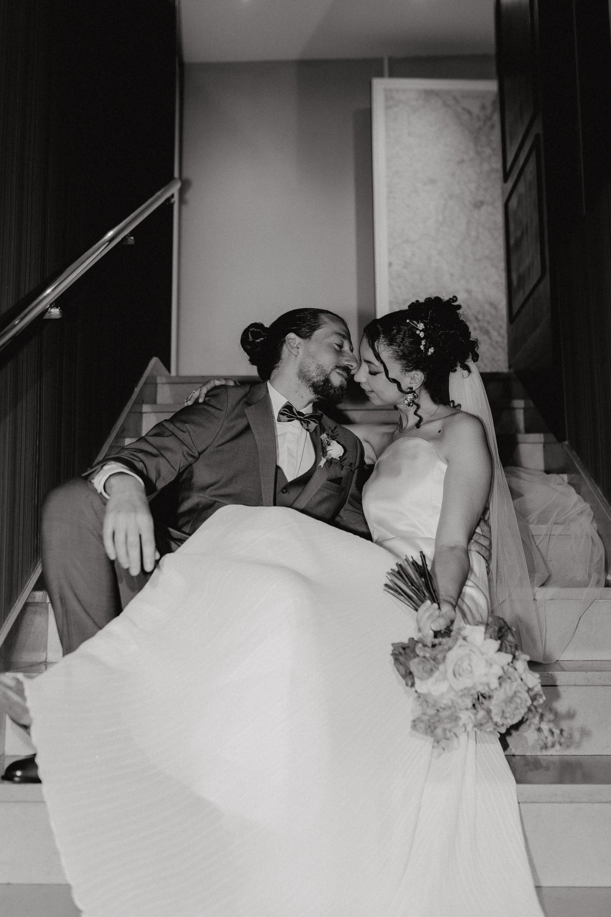 Baiser passionné - Assia + Jérémy