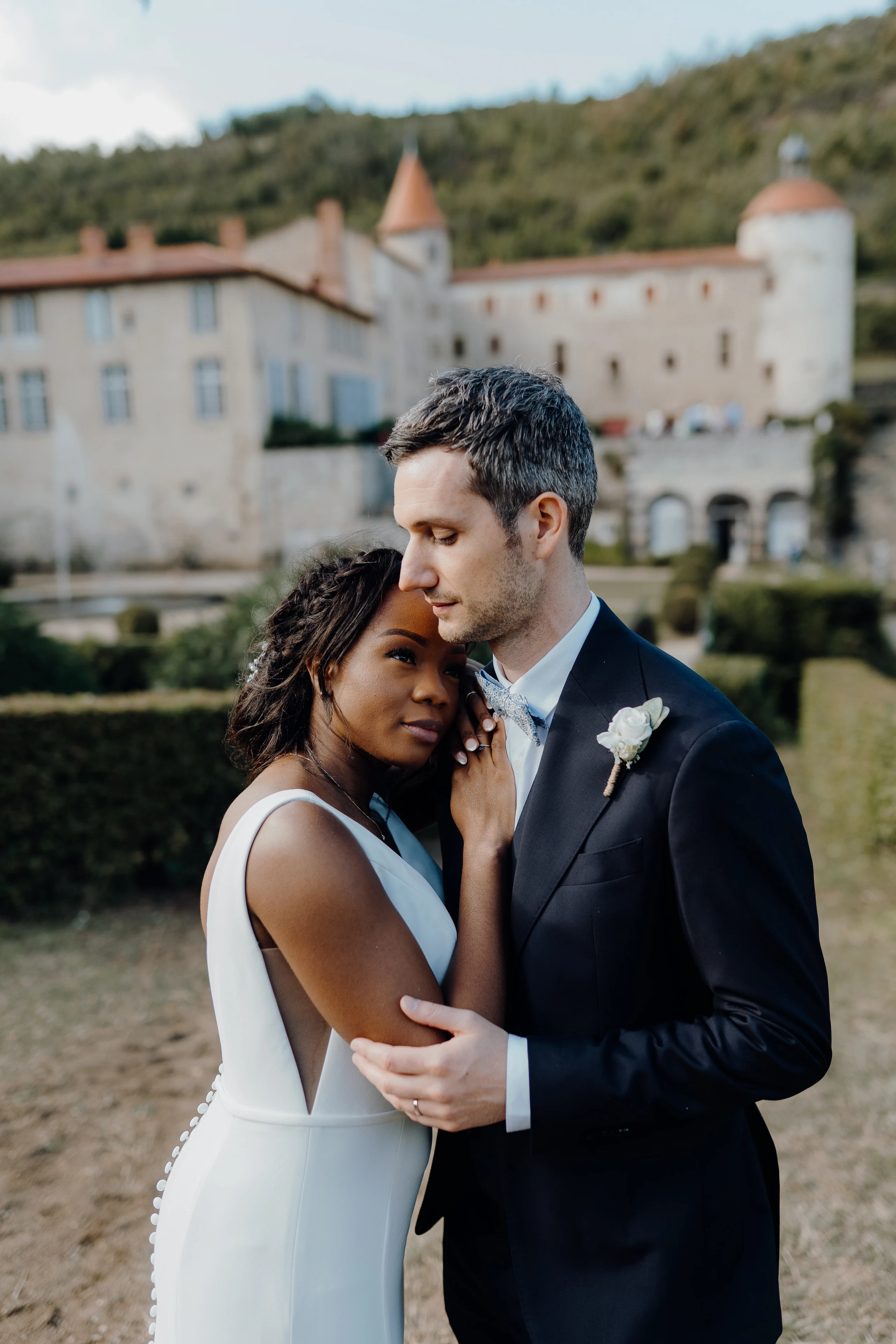 Mariage SIMÉONE + LORIS au Château de la Batisse — photo 27