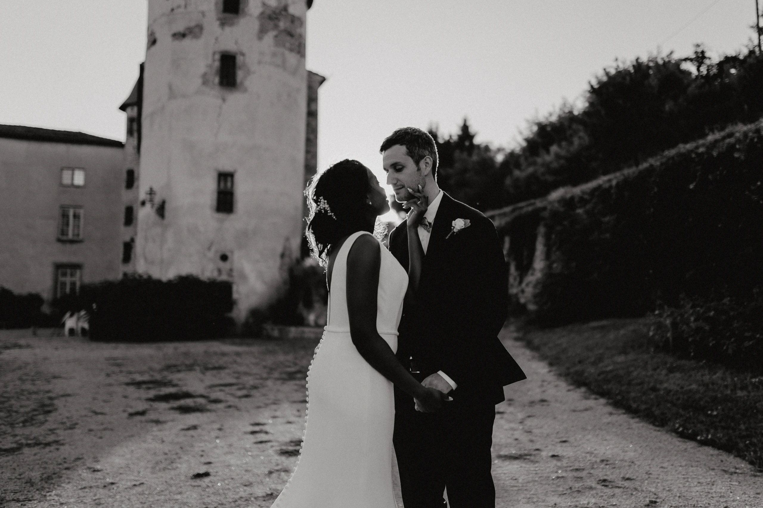 Mariage SIMÉONE + LORIS au Château de la Batisse — photo 30